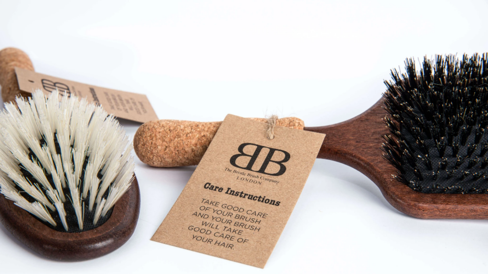 5 Reasons Why You Must Invest in a Perfect Hairbrush